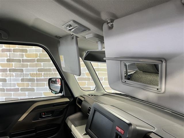 スペーシア ハイブリッドＧ　衝突被害軽減ブレーキ　障害物センサー　４ＷＤ　プッシュスタートボタン　ステアリングリモコン　横滑り防止装置　アイドリングストップ　運転席助手席シートヒーター　オートエアコン　電動格納ドアミラー　ＡＢＳ（59枚目）