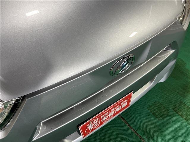 ミライース Ｌ　ＳＡＩＩＩ　４ＷＤ　クリアランスソナー　オートライト　衝突被害軽減システム　オートマチックハイビーム　キーレスエントリー　アイドリングストップ　ＣＶＴ　盗難防止システム　ＡＢＳ　ＥＳＣ　衝突安全ボディ　エアコン（8枚目）