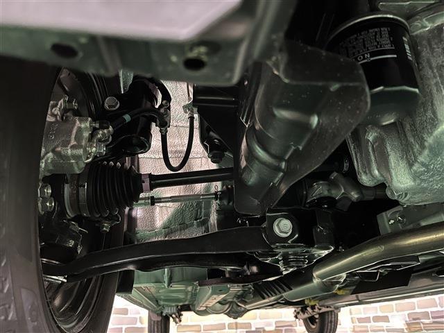 ミライース Ｌ　ＳＡＩＩＩ　４ＷＤ　クリアランスソナー　オートライト　衝突被害軽減システム　オートマチックハイビーム　キーレスエントリー　アイドリングストップ　ＣＶＴ　盗難防止システム　ＡＢＳ　ＥＳＣ　衝突安全ボディ　エアコン（13枚目）