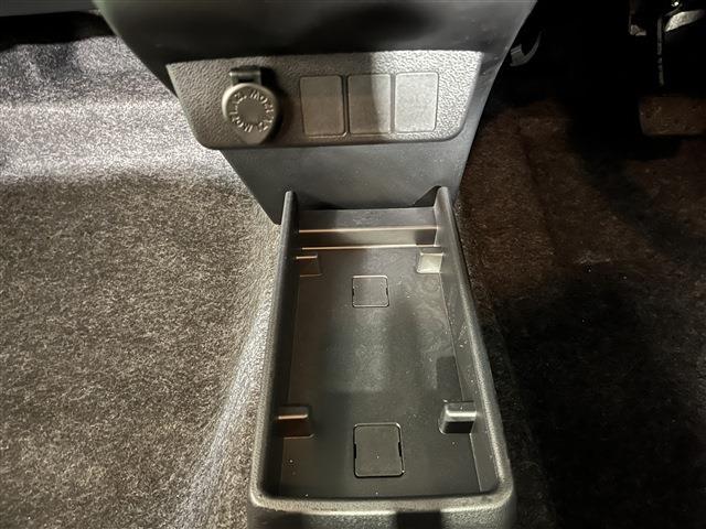 ミライース Ｌ　ＳＡＩＩＩ　４ＷＤ　クリアランスソナー　オートライト　衝突被害軽減システム　オートマチックハイビーム　キーレスエントリー　アイドリングストップ　ＣＶＴ　盗難防止システム　ＡＢＳ　ＥＳＣ　衝突安全ボディ　エアコン（48枚目）