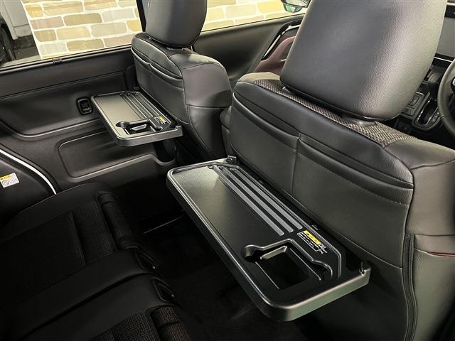 �f�ڎԗ��ȊO�ɂ������݌ɂ̕����������܂��B���C�y�ɂ��₢���킹���������B