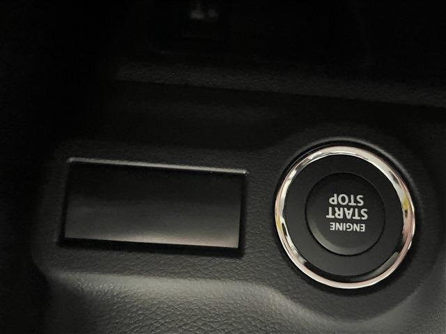 �I�[�����[�J�[��舵���I�O���[�v���݌ɂW�O�O��W��