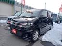 ワゴンＲカスタムＺ ハイブリッドＺＸ　４ＷＤ　ＣＶＴ　アイドリングストップ　衝突軽減回避システム　誤発進抑制機能　横滑り防止抑制機能　シートヒーター　ＵＳＢポートアルミホイール（2枚目）