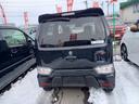 ワゴンＲカスタムＺ ハイブリッドＺＸ　４ＷＤ　ＣＶＴ　アイドリングストップ　衝突軽減回避システム　誤発進抑制機能　横滑り防止抑制機能　シートヒーター　ＵＳＢポートアルミホイール（6枚目）