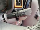 Ｇ　４ＷＤ　スマートキー　プッシュスタート　運転席助手席シートヒーター　アイドリングストップ　サンルーフ　バックカメラ　パーキングセンサー（31枚目）