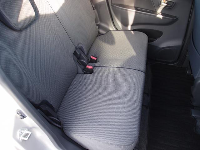 フレア ＸＧ　４ＷＤ　キーレスキー　フロント左右シートヒーター　ドアミラーヒーター　電動格納ミラー　アイドリングストップ（11枚目）