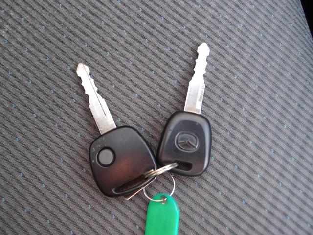 フレア ＸＧ　４ＷＤ　キーレスキー　フロント左右シートヒーター　ドアミラーヒーター　電動格納ミラー　アイドリングストップ（23枚目）