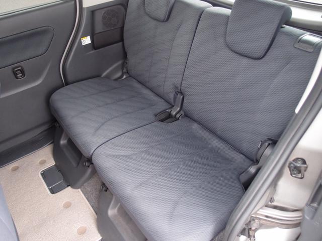 スペーシア Ｘリミテッド　４ＷＤ　レーダーブレーキサポート　両側電動スライドドア　フロント左右シートヒーター　ドアミラーヒーター　スマートキー（12枚目）