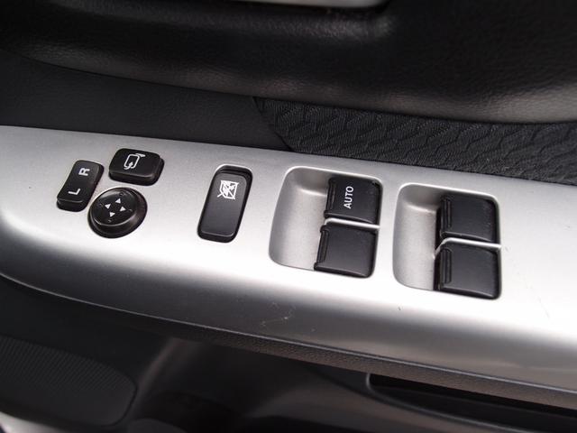 スペーシア Ｘリミテッド　４ＷＤ　レーダーブレーキサポート　両側電動スライドドア　フロント左右シートヒーター　ドアミラーヒーター　スマートキー（22枚目）