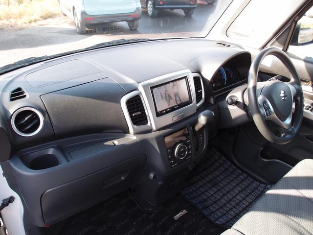 スペーシア Ｘリミテッド　４ＷＤ　ワンセグナビ・ＣＤ　レーダーブレーキサポート　両側電動スライドドア　フロント左右シートヒーター　ドアミラーヒーター　電動格納ミラー　スマートキー（14枚目）