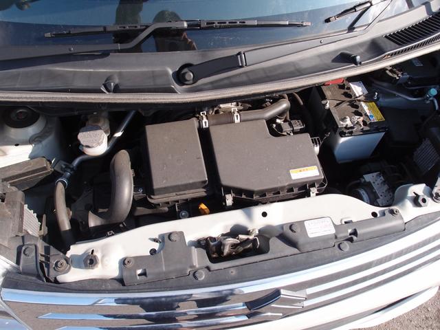 スペーシア Ｘリミテッド　４ＷＤ　ワンセグナビ・ＣＤ　レーダーブレーキサポート　両側電動スライドドア　フロント左右シートヒーター　ドアミラーヒーター　電動格納ミラー　スマートキー（28枚目）