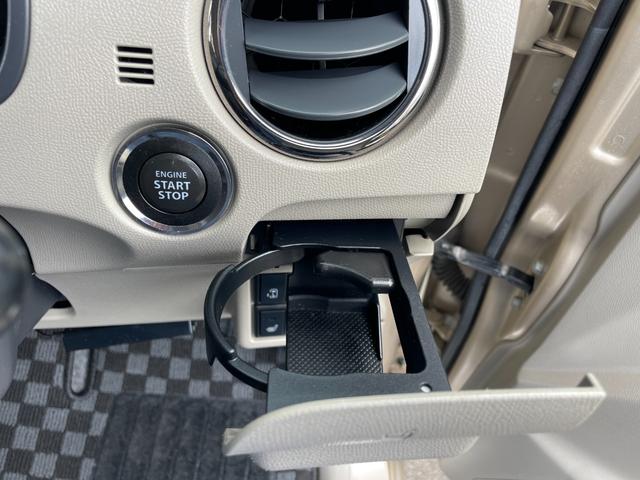 パレット Ｔ　４ＷＤ　ターボ　両側電動スライド　ナビ　ＴＶ　ＨＩＤ　スマートキー　シートヒーター　ベンチシート　盗難防止システム　ＡＢＳ　ＣＤ　ＵＳＢ　アルミホイール　衝突安全ボディ　エアコン　パワーステアリング（14枚目）