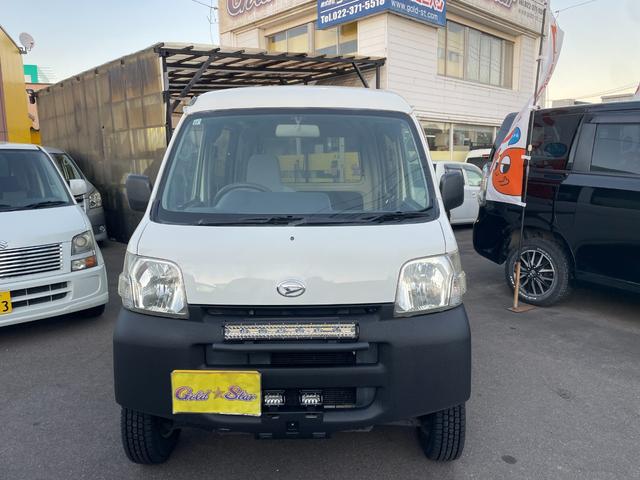 ハイゼットカーゴ ＤＸ　４ＷＤ　ＭＴ　両側スライドドア　キーレスエントリー　集中ドアロック　パワーウィンドウ　フォグランプ　スタッドレス新品（12枚目）