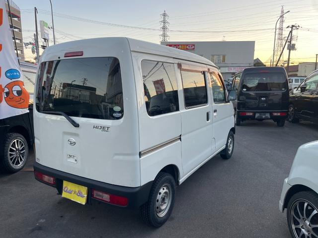 ハイゼットカーゴ ＤＸ　４ＷＤ　ＭＴ　両側スライドドア　キーレスエントリー　集中ドアロック　パワーウィンドウ　フォグランプ　スタッドレス新品（15枚目）