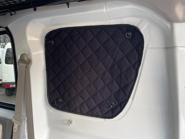 エブリイ ＰＣ　ＡＴ　ＥＴＣ　両側スライドドア　キーレスエントリー　盗難防止システム　アルミホイール　ＡＢＳ　エアコン　パワーステアリング　パワーウィンドウ　運転席エアバッグ　助手席エアバッグ（22枚目）