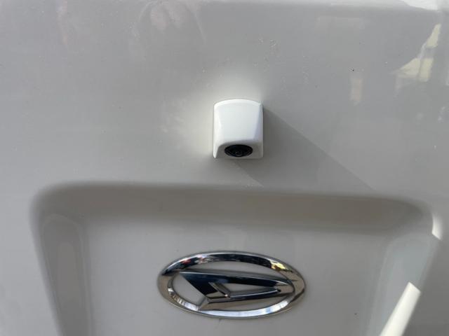 ハイゼットカーゴ 　４ＷＤ　１０インチフローティングナビ　Ａｎｄｒｏｉｄ　ＣａｒＰｌａｙ　ミラーリング　ＡＴ　バックカメラ　両側スライドドア　キーレスエントリー　Ｂｌｕｅｔｏｏｔｈ　革調シートカバー　室内作業灯（29枚目）