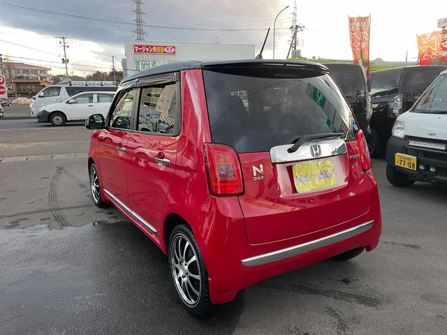 Ｎ－ＯＮＥ プレミアム　ツアラー　ＨＩＤ　スマートキー　ベンチシート　ＣＶＴ　フォグランプ　アルミホイール　盗難防止システム　ＡＢＳ　ＣＤ　アルミホイール　衝突安全ボディ　オートエアコン　パワーステアリング　パワーウィンドウ（6枚目）