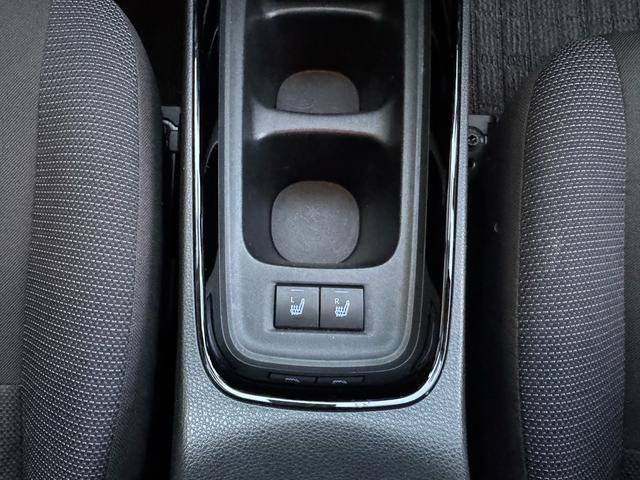 アクア G 全方囲カメラ セーフティセンス レーダークルーズ 禁煙車 AC100V電源 シートヒーター ドラレコ コーナーセンサー スマートキー LEDヘッド 10インチディスプレイオーディオ オートハイビーム(22枚目)