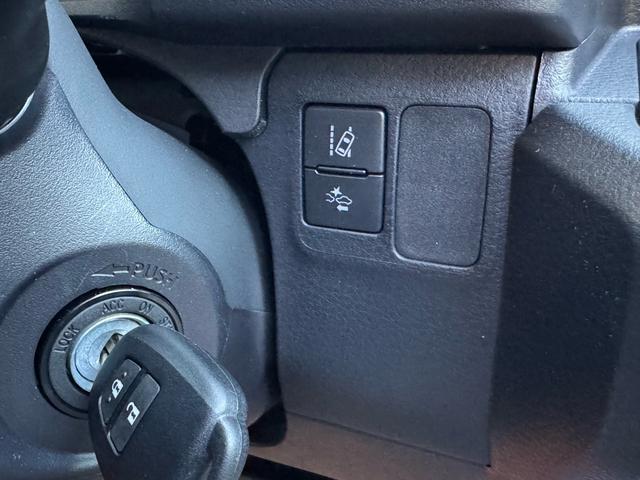 プロボックス ハイブリッドＦ　ステルスブラックエディションフルキット／新車ベースアーミーグリーンＡＰ／グリルマーカー／１０、１ディスプレイオーディオ／ＴＶ／ヴィンテージシートカバー／肘掛け／ＴＯＹＯオープンカントリー／マットアルミ（23枚目）