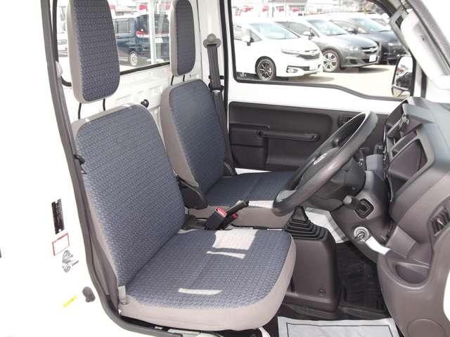 SDX 4WD 5MT エアコン 荷台ランプ ラジオ(13枚目)