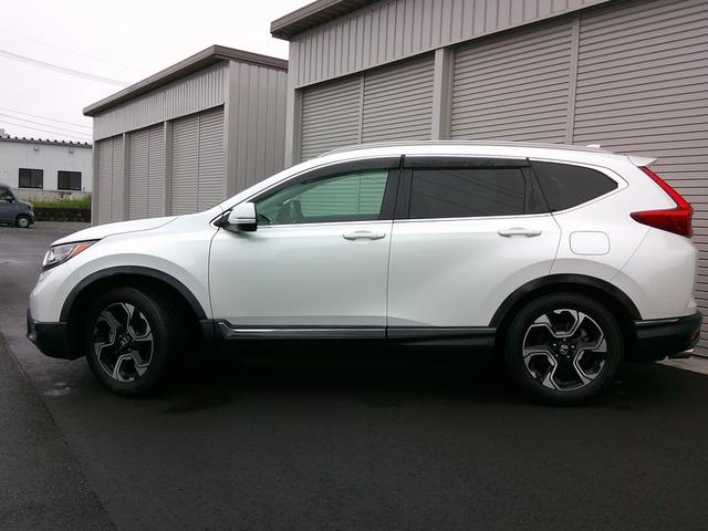 ＣＲ－Ｖ ＥＸ・マスターピース　純正ナビ・ＴＶ・バックカメラ・ＥＴＣ・ホンダセンシング・電子パーキング・パワーシート・電動テールゲート・サンルーフ・純正アルミ（5枚目）