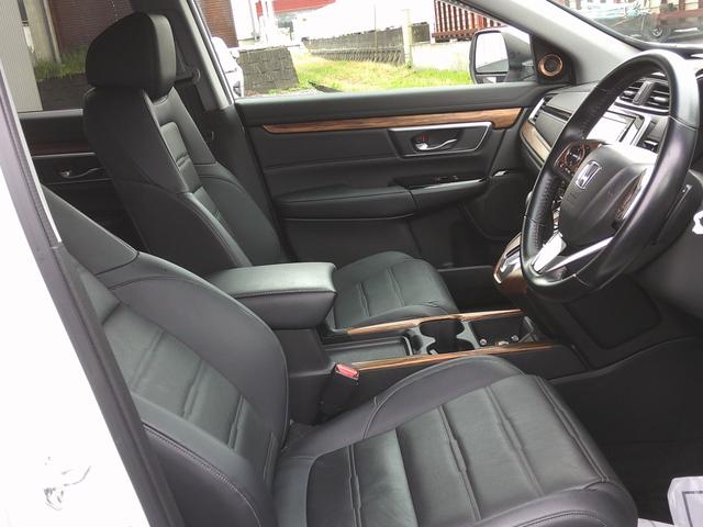 ＣＲ－Ｖ ＥＸ・マスターピース　純正ナビ・ＴＶ・バックカメラ・ＥＴＣ・ホンダセンシング・電子パーキング・パワーシート・電動テールゲート・サンルーフ・純正アルミ（10枚目）