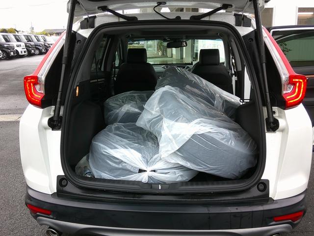 ＣＲ－Ｖ ＥＸ・マスターピース　純正ナビ・ＴＶ・バックカメラ・ＥＴＣ・ホンダセンシング・電子パーキング・パワーシート・電動テールゲート・サンルーフ・純正アルミ（12枚目）