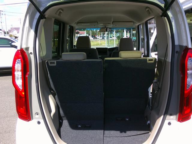Ｎ－ＢＯＸ Ｇ・Ｌホンダセンシング　純正オーディオ・ホンダセンシング・衝突軽減ブレーキ・クルーズコントロール・ＬＫＡＳ・片側パワスラ・ＥＴＣ・シートヒーター・社外アルミ・ＬＥＤヘッドライト（12枚目）