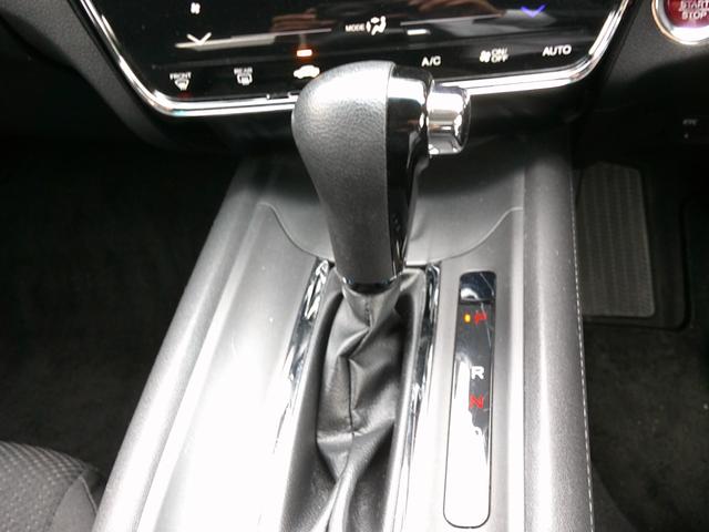 ヴェゼル X 純正ナビ・TV・バックカメラ・クルーズコントロール・ETC・電子パーキング・オートブレーキホールド機能・社外アルミ・LEDヘッドライト・フォグ(22枚目)