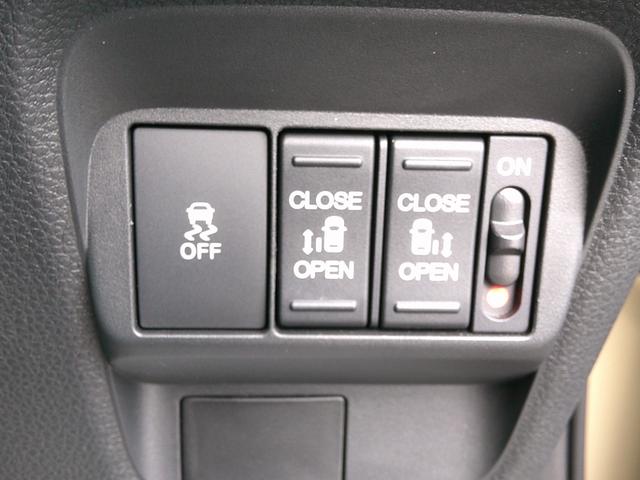 フリード ｅ：ＨＥＶクロスター　純正ナビ・ＴＶ・バックカメラ・ＥＴＣ・両側パワースライドドア・ホンダセンシング・衝突軽減ブレーキ・クルーズコントロール・ＬＫＡＳ・電子パーキング・オートブレーキホールド機能・ＬＥＤヘッドライト（16枚目）