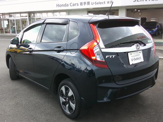 フィットハイブリッド Fパッケージコンフォートエディション 純正ナビ・TV・バックカメラ・ETC・純正エンジンスターター・ドラレコ・シートヒーター・Pセンサー・LEDヘッドライト・フォグ(6枚目)