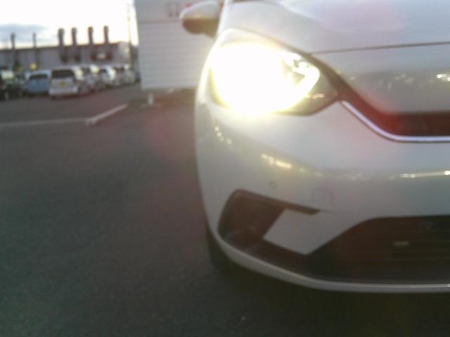 フィット e:HEVホーム 純正ナビ・TV・バックカメラ・ホンダセンシング・衝突軽減ブレーキ・クルーズコントロール・レーンキープアシスト・電子パーキング・オートブレーキホールド機能・ETC・LEDヘッドライト(24枚目)