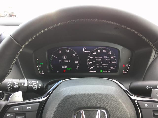 ZR-V e:HEVX HondaSENSING・ブラインドスポットインフォメーション・運転席&助手席シートヒーター・パワーテールゲート(予約クローズ機能付)・18インチアルミホイール(14枚目)