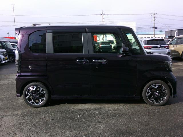 N-BOXカスタム G・Lターボホンダセンシング 純正ナビ・TVバックカメラ・ETC・ホンダセンシング・衝突軽減ブレーキ・クルーズコントロール・レーンキープアシスト・両側パワスラ・LEDヘッドライト・フォグ(9枚目)