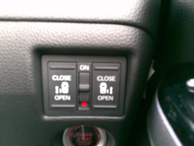 N-BOXカスタム G・Lターボホンダセンシング 純正ナビ・TVバックカメラ・ETC・ホンダセンシング・衝突軽減ブレーキ・クルーズコントロール・レーンキープアシスト・両側パワスラ・LEDヘッドライト・フォグ(18枚目)