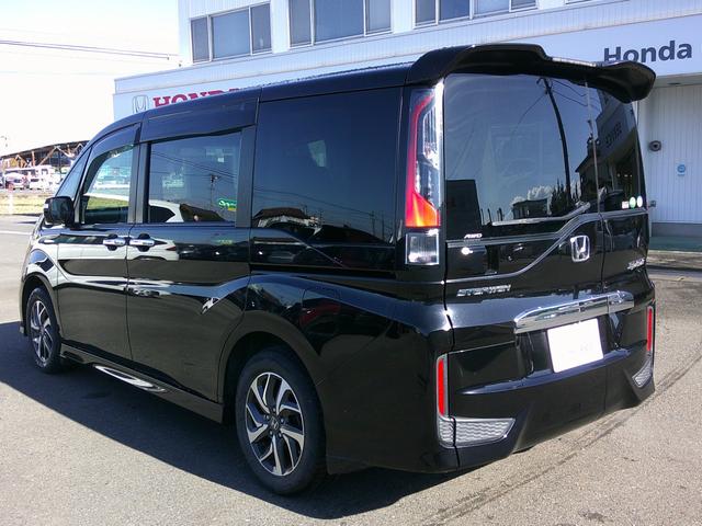 ステップワゴンスパーダ スパーダホンダセンシング 純正ナビ・TV・バックカメラ・ETC・両側パワスラ・ホンダセンシング・衝突軽減ブレーキ・クルーズコントロール・レーンキープアシスト・純正アルミ・LEDヘッドライト・フォグ(6枚目)