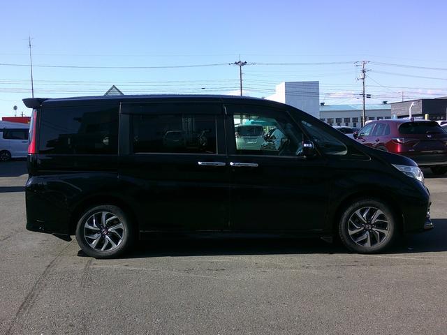 ステップワゴンスパーダ スパーダホンダセンシング 純正ナビ・TV・バックカメラ・ETC・両側パワスラ・ホンダセンシング・衝突軽減ブレーキ・クルーズコントロール・レーンキープアシスト・純正アルミ・LEDヘッドライト・フォグ(9枚目)