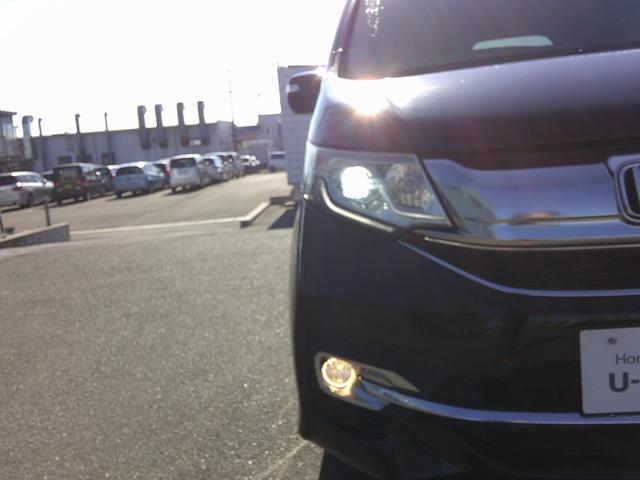 ステップワゴンスパーダ スパーダホンダセンシング 純正ナビ・TV・バックカメラ・ETC・両側パワスラ・ホンダセンシング・衝突軽減ブレーキ・クルーズコントロール・レーンキープアシスト・純正アルミ・LEDヘッドライト・フォグ(17枚目)