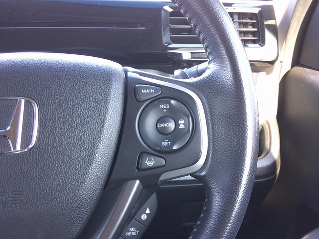 ステップワゴンスパーダ スパーダホンダセンシング 純正ナビ・TV・バックカメラ・ETC・両側パワスラ・ホンダセンシング・衝突軽減ブレーキ・クルーズコントロール・レーンキープアシスト・純正アルミ・LEDヘッドライト・フォグ(21枚目)