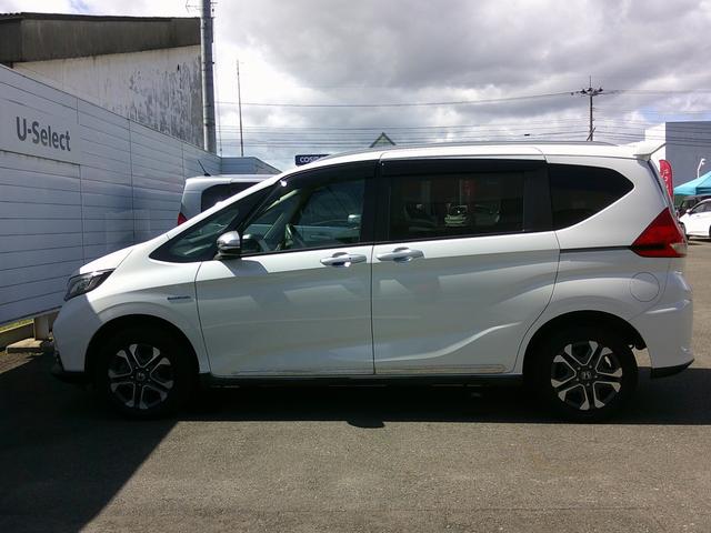 フリードハイブリッド ハイブリッド・クロスターホンダセンシング　純正ナビ・ＴＶ・バックカメラ・ＥＴＣ・ホンダセンシング・衝突軽減ブレーキ・クルーズコントロール・純正ドラレコ・純正エンスタ・純正アルミ・両側パワスラ・ＬＥＤヘッドライト・アクティブコーナリングライト・（5枚目）