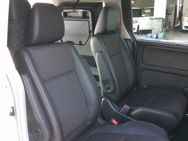 フリードハイブリッド ハイブリッド・クロスターホンダセンシング　純正ナビ・ＴＶ・バックカメラ・ＥＴＣ・ホンダセンシング・衝突軽減ブレーキ・クルーズコントロール・純正ドラレコ・純正エンスタ・純正アルミ・両側パワスラ・ＬＥＤヘッドライト・アクティブコーナリングライト・（8枚目）