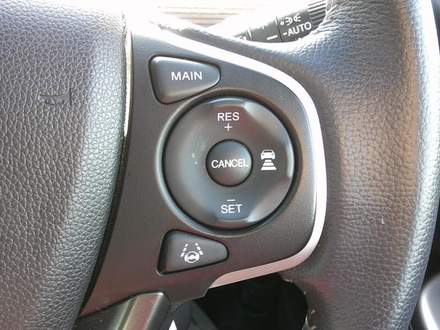 フリードハイブリッド ハイブリッド・クロスターホンダセンシング　純正ナビ・ＴＶ・バックカメラ・ＥＴＣ・ホンダセンシング・衝突軽減ブレーキ・クルーズコントロール・純正ドラレコ・純正エンスタ・純正アルミ・両側パワスラ・ＬＥＤヘッドライト・アクティブコーナリングライト・（13枚目）