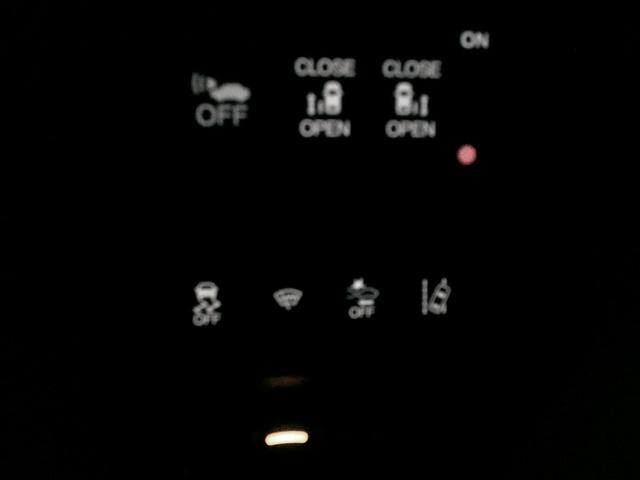 フリードハイブリッド ハイブリッド・Ｇホンダセンシング　純正ナビ・ＴＶ・バックカメラ・ホンダセンシング・衝突軽減ブレーキ・クルーズコントロール・レーンキープアシスト・ＥＴＣ・両側パワスラ・ＬＥＤヘッドライト・フォグ（16枚目）