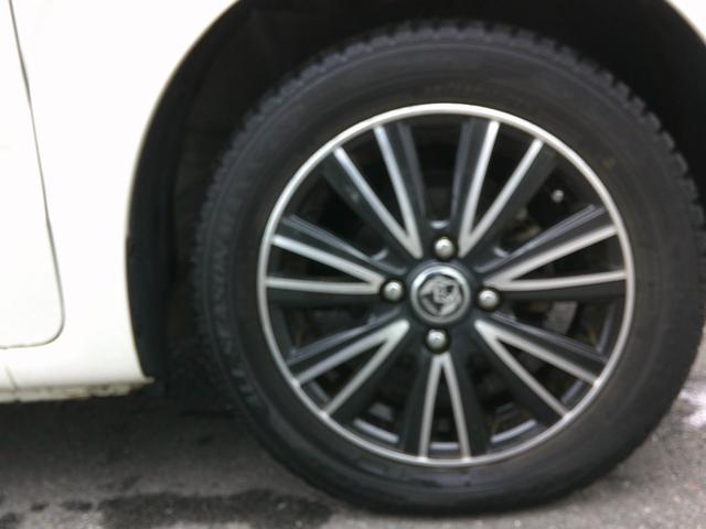 Ｎ－ＢＯＸ ＧＳＳパッケージ　社外ナビ・ＴＶ・バックカメラ・両側パワスラ・ＥＴＣ・シートヒーター・ＨＩＤヘッドライト・純正アルミ（22枚目）