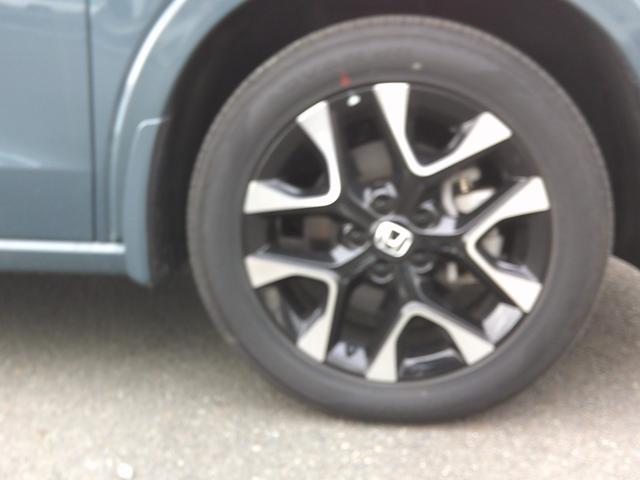 ZR-V e:HEVZ 純正ナビ・TV・マルチビューモニター・ホンダセンシング・衝突軽減ブレーキ・クルーズコントロール・レーンキープアシスト・電動テールゲート・ステアリングヒーター・電子パーキング・オートブレーキホールド機能(25枚目)