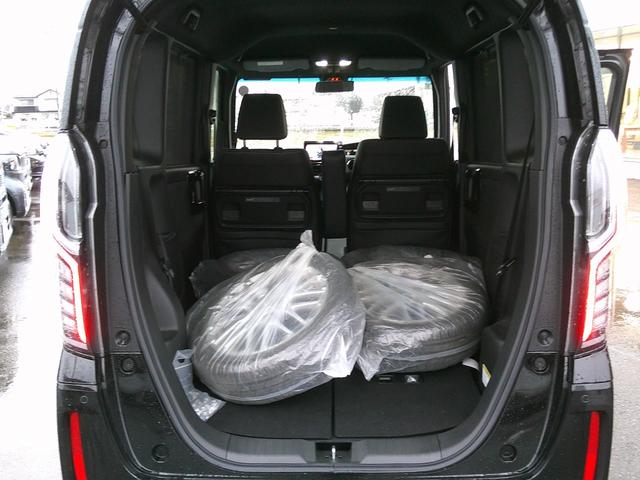 Ｎ－ＢＯＸカスタム Ｌターボ　純正ナビ・ＴＶ・バックカメラ・ＥＴＣ・両側パワスラ・ホンダセンシング・衝突軽減ブレーキ・クルーズコントロール・レーンキープアシスト・シートヒーター・純正エンスタ・ＬＥＤヘッドライト・フォグ（12枚目）