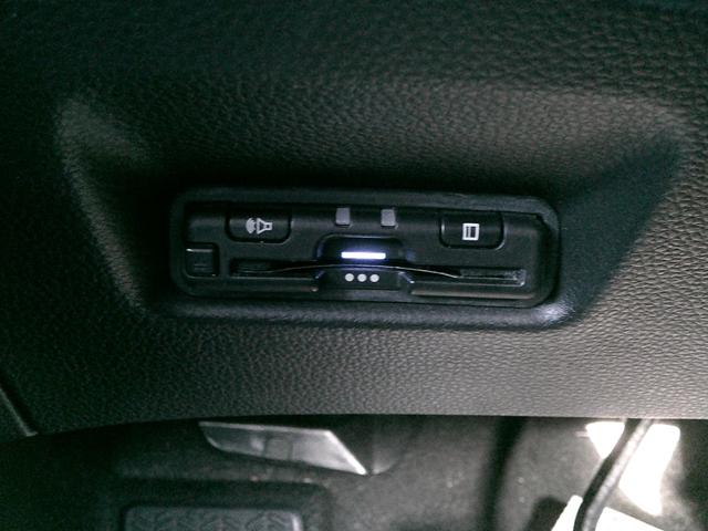 フィット ｅ：ＨＥＶベーシック　純正ナビ・ＴＶ・バックカメラ・ＥＴＣ・ホンダセンシング・衝突軽減ブレーキ・路外逸脱抑制機能・クルーズコントロール・電子パーキング・オートブレーキホールド機能・ドラレコ・ＬＥＤヘッドライト（17枚目）