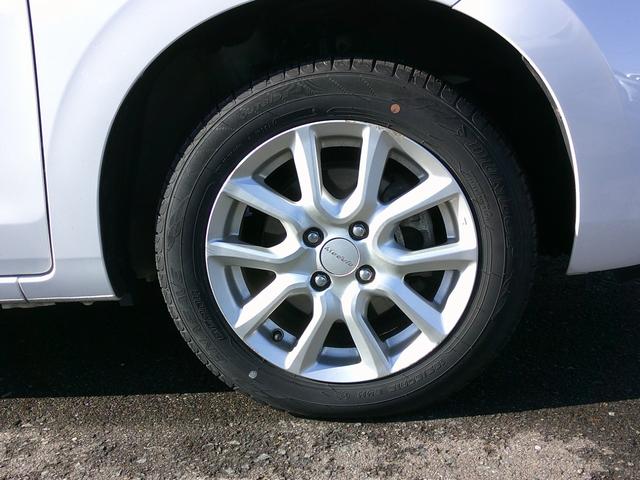 フィット ｅ：ＨＥＶベーシック　純正ナビ・ＴＶ・バックカメラ・ＥＴＣ・ホンダセンシング・衝突軽減ブレーキ・路外逸脱抑制機能・クルーズコントロール・電子パーキング・オートブレーキホールド機能・ドラレコ・ＬＥＤヘッドライト（29枚目）