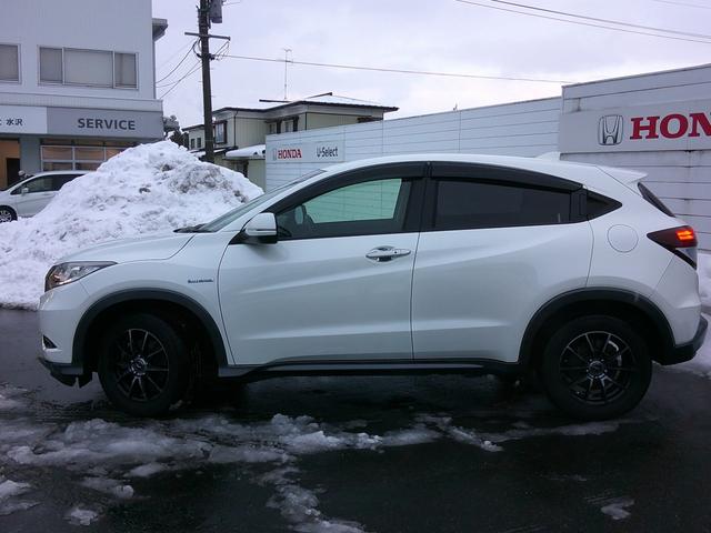 ヴェゼル ハイブリッドＸ・ホンダセンシング　ホンダセンシング・衝突軽減ブレーキ・クルーズコントロール・レーンキープアシスト・電子パーキング・オートブレーキホールド機能・純正ナビ・ＴＶ・バックカメラ・シートヒーター・ＥＴＣ・前後ドラレコ（5枚目）