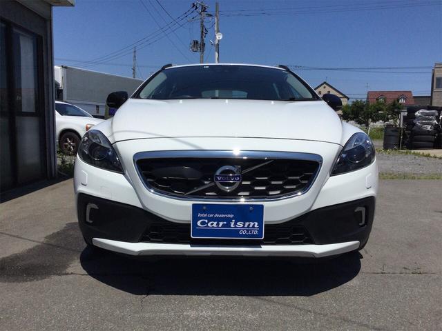 Ｖ４０   ボルボ クロスカントリー Ｔ５ ＡＷＤ キセノンライト リア